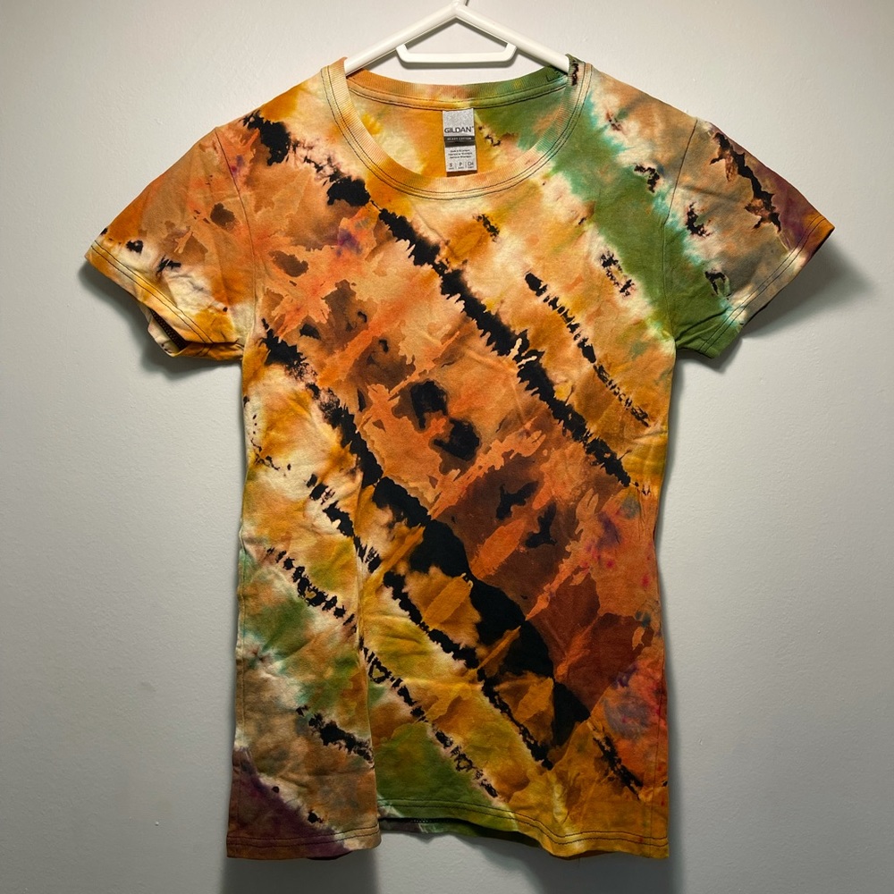 Reverse Tie Dye Crew Neck T-Shirt